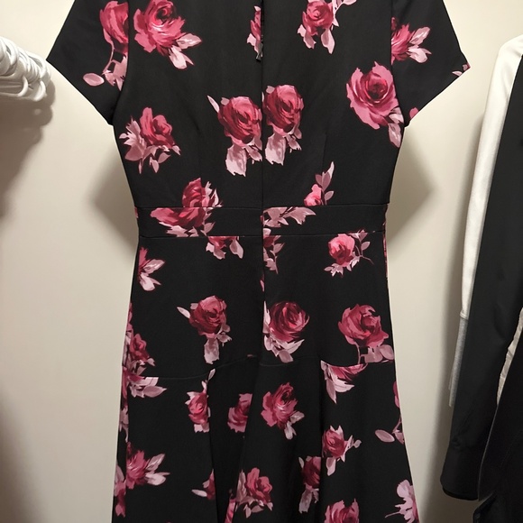 Kate Spade Floral Dress - Picture 5 of 6